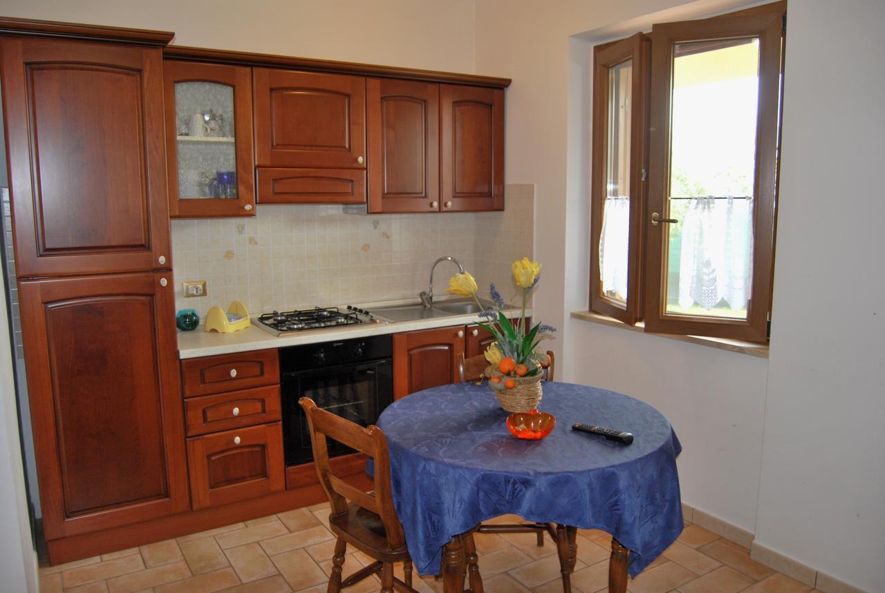 Le Terre Di Bac Bed & Breakfast Borgo Montenero ภายนอก รูปภาพ