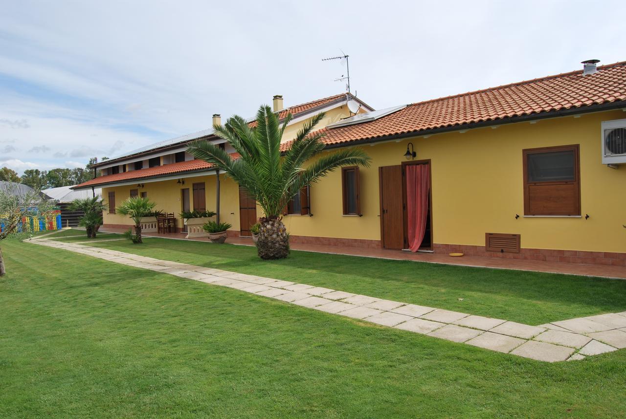 Le Terre Di Bac Bed & Breakfast Borgo Montenero ภายนอก รูปภาพ